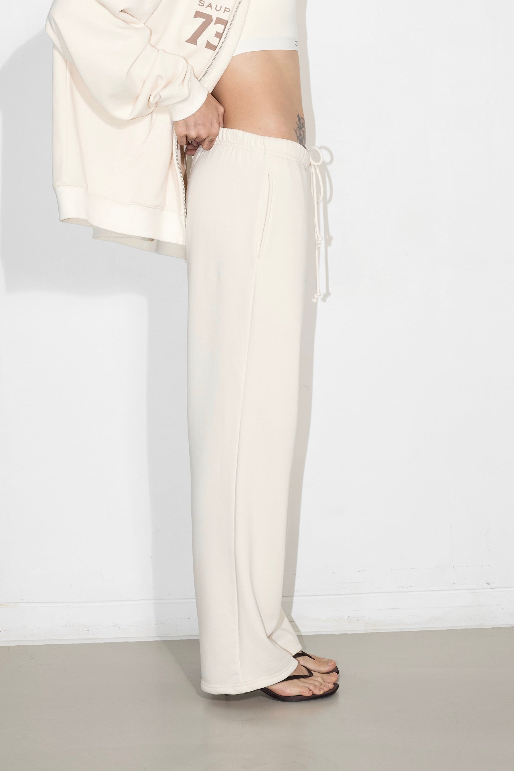 Rule The Field "73" Sweatpants 